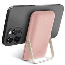 Заредете изображение във визуализатора на галерията – Powerbank Uniq Hoveo magnetic 5000mAh USB-C 20W PD - pink
