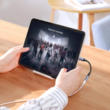 Заредете изображение във визуализатора на галерията – Ugreen AV161 adapter for headphones mini jack 3.5 mm (female) / USB-C (male) 10 cm - gray
