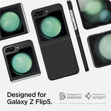 Заредете изображение във визуализатора на галерията – Spigen Airskin Pro case for Samsung Galaxy Z Flip 5 - black
