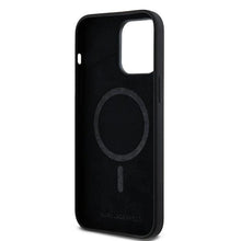 Заредете изображение във визуализатора на галерията – Karl Lagerfeld Silicone Karl&amp;Choupette MagSafe case for iPhone 14 Pro - black
