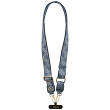Заредете изображение във визуализатора на галерията – GUESS universal strap GUUCNP4DGMB (4G PU Strap Tether Patch Strass Metal Logo) blue

