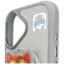 Заредете изображение във визуализатора на галерията – NIMMY case GLASSES COOL CAT compatible with MagSafe for IPHONE 16 gray
