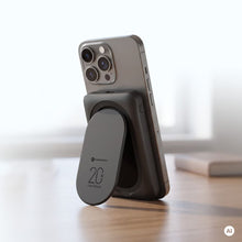 Заредете изображение във визуализатора на галерията – Външна батерия с MagSafe Forcell F-Energy MagStand F10K2 QC3.0 PD 5A 20W 10000 mAh - черна
