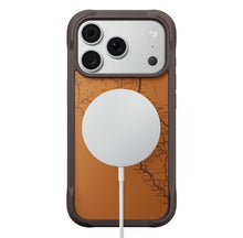 Заредете изображение във визуализатора на галерията – Гръб NOMAD за IPHONE 18 Pro/17 Pro с MagSafe (Rugged Case) - arroyo – снимка 3
