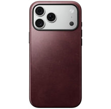 Заредете изображение във визуализатора на галерията – Кожен гръб NOMAD за IPHONE 18 Pro Max/17 Pro Max с MagSafe (Modern Leather Case Horween Leather) - бордо
