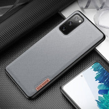 Заредете изображение във визуализатора на галерията – Dux Ducis Fino case covered with nylon material for Samsung Galaxy S20 FE 5G gray
