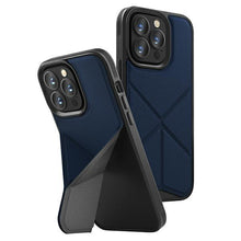 Заредете изображение във визуализатора на галерията – Uniq case Transforma iPhone 14 Pro 6.1" Magclick Charging blue/electric blue
