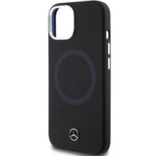 Заредете изображение във визуализатора на галерията – Mercedes Silicone Bicolor MagSafe case for iPhone 15 - black
