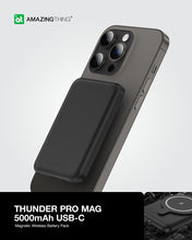 Заредете изображение във визуализатора на галерията – Amazing Thing Power bank Thunder Pro 5000mAh TPM5KBK - Type C - magnetic with induction charger black

