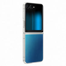 Заредете изображение във визуализатора на галерията – FlipSuit silicone case for Samsung Galaxy Z Flip 5 - transparent
