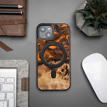 Заредете изображение във визуализатора на галерията – Wood and resin case for iPhone 15 Plus MagSafe Bewood Unique Orange - orange and black
