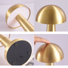 Заредете изображение във визуализатора на галерията – Night lamp WDL-04 wireless gold
