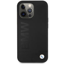 Заредете изображение във визуализатора на галерията – Case BMW BMHCP13LSLBLBK iPhone 13 Pro / 13 6.1" black/black hardcase Silicone Signature Logo
