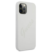 Заредете изображение във визуализатора на галерията – Guess GUHCP12MLSVSCR iPhone 12/12 Pro 6,1" kremowy/cream hardcase Script Vintage
