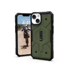 Заредете изображение във визуализатора на галерията – ( uag ) urban armor geat pathfinder за iphone 13 / 14 compatible with magsafe green - TopMag
