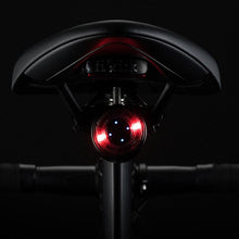 Заредете изображение във визуализатора на галерията – Wozinsky LED rear bicycle light with micro USB red light 5 modes black (WRBLB2)
