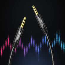 Заредете изображение във визуализатора на галерията – Ugreen audio cable AUX straight minijack 3.5 mm 0.5 m blue (AV112)
