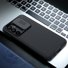 Заредете изображение във визуализатора на галерията – Nillkin CamShield Pro PC+TPU Case for Samsung Galaxy S23 FE black
