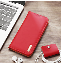 Заредете изображение във визуализатора на галерията – Dux Ducis Hivo iPhone 15 Plus wallet case with RFID blocking - brown
