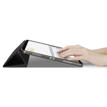 Заредете изображение във визуализатора на галерията – Spigen LIQUID AIR FOLIO IPAD PRO 12.9 2021 BLACK
