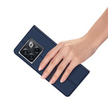Заредете изображение във визуализатора на галерията – Dux Ducis Skin Pro Case For Motorola Moto G32 Flip Card Wallet Stand Blue
