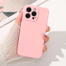 Заредете изображение във визуализатора на галерията – Silicone case for iPhone 14 Plus silicone cover beige
