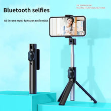 Заредете изображение във визуализатора на галерията – Selfie Stick MINI - with detachable bluetooth remote control and tripod - P20 WHITE
