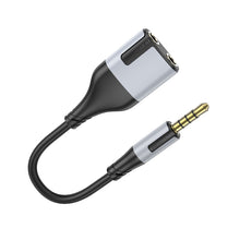 Заредете изображение във визуализатора на галерията – Borofone Cable BL19 Creator 2 in 1 - jack 3,5mm male to 2xjack 3,5mm female - 15 cm black
