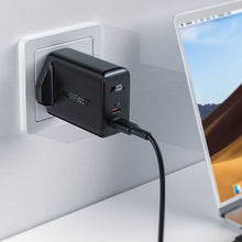 Заредете изображение във визуализатора на галерията – Acefast GaN charger (UK plug) 2x USB Type C 50W, Power Delivery, PPS, Q3 3.0, AFC, FCP black (A32 UK) - TopMag
