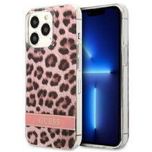 Заредете изображение във визуализатора на галерията – Guess GUHCP13LHSLEOP iPhone 13 Pro / 13 6,1" różowy/pink hardcase Leopard - TopMag
