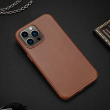 Заредете изображение във визуализатора на галерията – Dux Ducis Naples case for iPhone 13 Pro Max leather cover (MagSafe compatible) brown - TopMag
