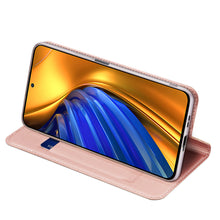Заредете изображение във визуализатора на галерията – Dux Ducis Skin Pro Holster Cover Flip Cover for Xiaomi Poco F4 5G pink - TopMag
