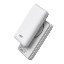 Заредете изображение във визуализатора на галерията – Duzzona magnetic powerbank 5000 mAh with wireless charging function (MagSafe, Qi) USB-C 20W white (W4) - TopMag
