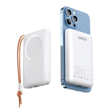 Заредете изображение във визуализатора на галерията – Duzzona magnetic powerbank 10000 mAh with wireless charging function (MagSafe, Qi) USB-A / USB-C 22.5W white (W5) - TopMag
