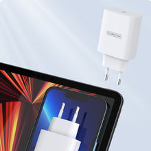 Заредете изображение във визуализатора на галерията – Duzzona 20W PD QC3.0 USB Type C charger white (T3) - TopMag
