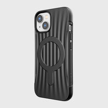Заредете изображение във визуализатора на галерията – Raptic X-Doria Clutch Case iPhone 14 with MagSafe back cover black - TopMag

