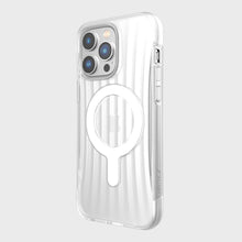 Заредете изображение във визуализатора на галерията – Raptic X-Doria Clutch Case iPhone 14 Pro Max with MagSafe back cover transparent - TopMag
