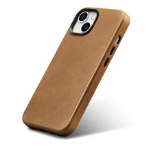 Заредете изображение във визуализатора на галерията – iCarer Oil Wax Premium Leather Case iPhone 14 Magnetic Leather Case with MagSafe Brown (WMI14220701-TN) - TopMag
