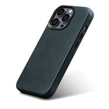 Заредете изображение във визуализатора на галерията – iCarer Oil Wax Premium Leather Case iPhone 14 Pro Magnetic Leather Case with MagSafe Dark Blue (WMI14220702-BU) - TopMag
