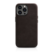 Заредете изображение във визуализатора на галерията – iCarer Oil Wax Premium Leather Case iPhone 14 Pro Magnetic Leather Case with MagSafe Brown (WMI14220702-BN) - TopMag
