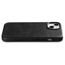 Заредете изображение във визуализатора на галерията – iCarer Oil Wax Premium Leather Case iPhone 14 Plus Magnetic Leather Case with MagSafe Black (WMI14220703-BK) - TopMag
