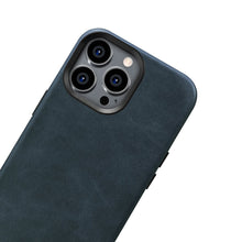 Заредете изображение във визуализатора на галерията – iCarer Oil Wax Premium Leather Case iPhone 14 Pro Max Magnetic Leather Case with MagSafe Dark Blue (WMI14220704-BU) - TopMag
