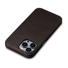 Заредете изображение във визуализатора на галерията – iCarer Oil Wax Premium Leather Case Leather Case for iPhone 14 Pro Max Magnetic with MagSafe brown (WMI14220704-BN) - TopMag
