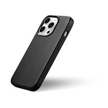 Заредете изображение във визуализатора на галерията – iCarer Case Leather Genuine Leather Case Cover for iPhone 14 Pro Black (WMI14220706-BK) (MagSafe Compatible) - TopMag
