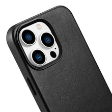 Заредете изображение във визуализатора на галерията – iCarer Case Leather Genuine Leather Case Cover for iPhone 14 Pro Black (WMI14220706-BK) (MagSafe Compatible) - TopMag

