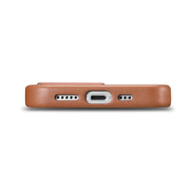 Заредете изображение във визуализатора на галерията – iCarer Case Leather Genuine Leather Case Cover for iPhone 14 Pro Max Brown (WMI14220708-BN) (MagSafe Compatible) - TopMag
