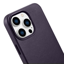 Заредете изображение във визуализатора на галерията – iCarer Case Leather Genuine Leather Case Cover for iPhone 14 Pro Max Dark Purple (WMI14220708-DP) (MagSafe Compatible) - TopMag
