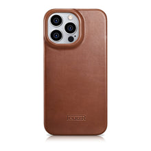 Заредете изображение във визуализатора на галерията – iCarer CE Oil Wax Premium Leather Folio Case Leather Case for iPhone 14 Pro Flip Magnetic MagSafe Brown (AKI14220706-BN) - TopMag
