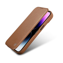 Заредете изображение във визуализатора на галерията – iCarer CE Premium Leather Folio Case for iPhone 14 Plus Flip Magnetic MagSafe Brown (WMI14220715-BN) - TopMag
