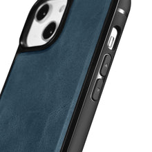 Заредете изображение във визуализатора на галерията – iCarer Leather Oil Wax case with genuine leather cover for iPhone 14 (MagSafe compatible) blue (WMI14220717-BU) - TopMag
